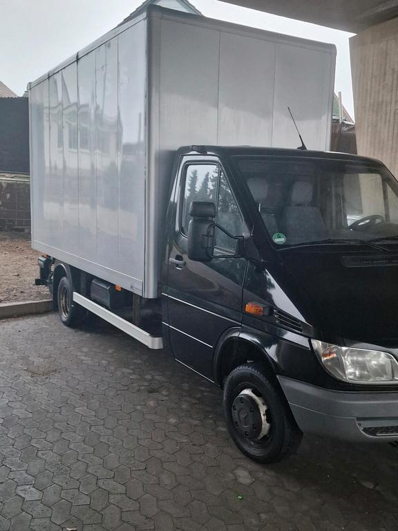 Mercedes-Benz eSprinter