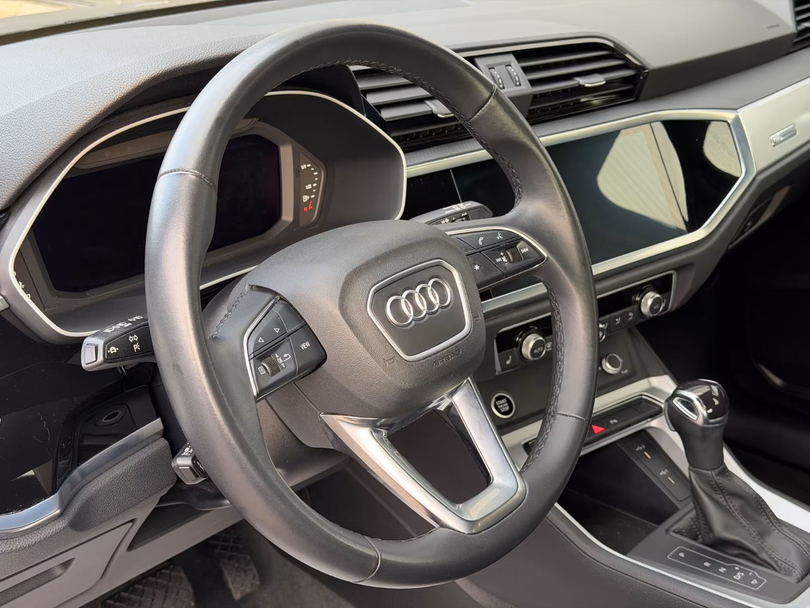 Audi Q3 35 TFSI advanced STronic LED DAB Sound, миниатюра 17