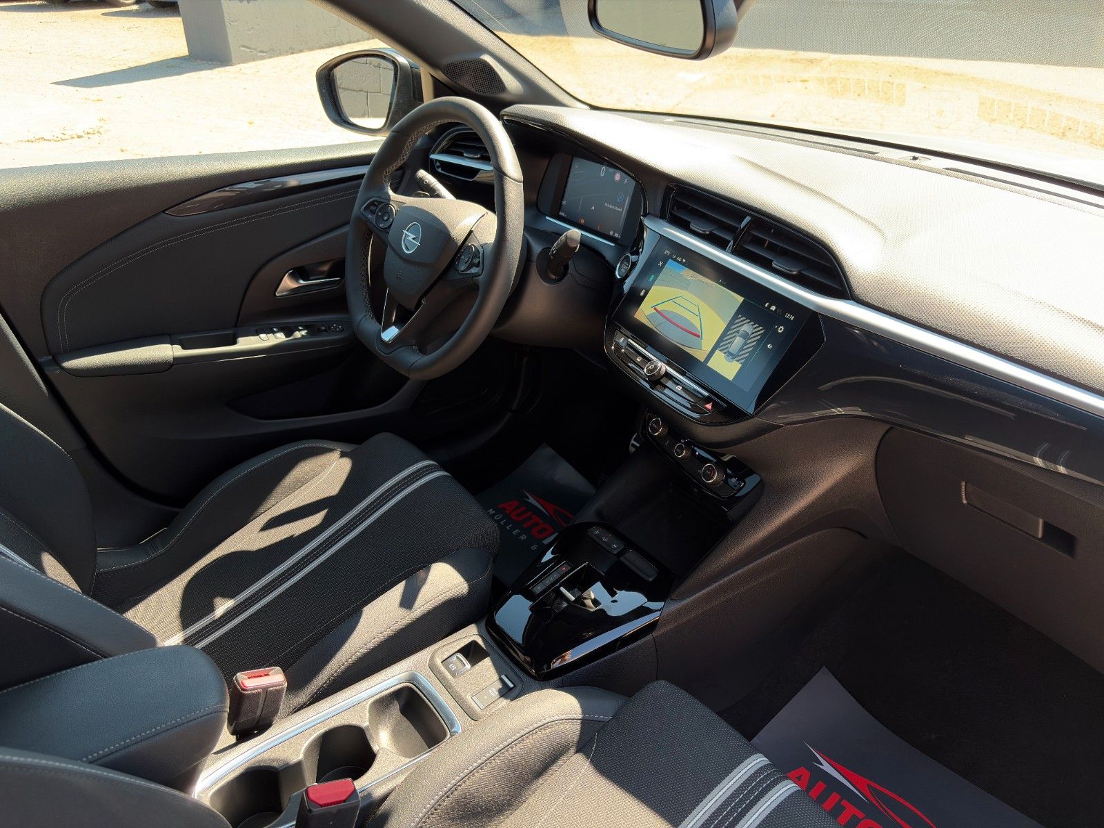 Fahrzeugabbildung Opel Corsa F GS 1.2 Turbo LED CAM PDC LHZ SHZ CarPlay