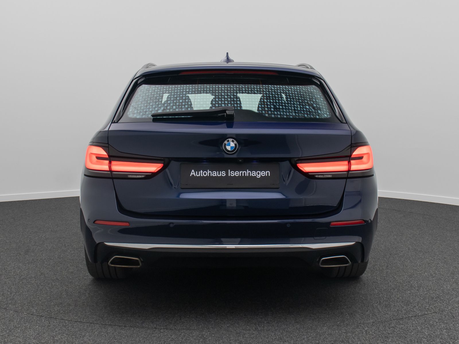 Fahrzeugabbildung BMW 540i xD Luxury Line 360° SoflCl DAB Panorama 20"