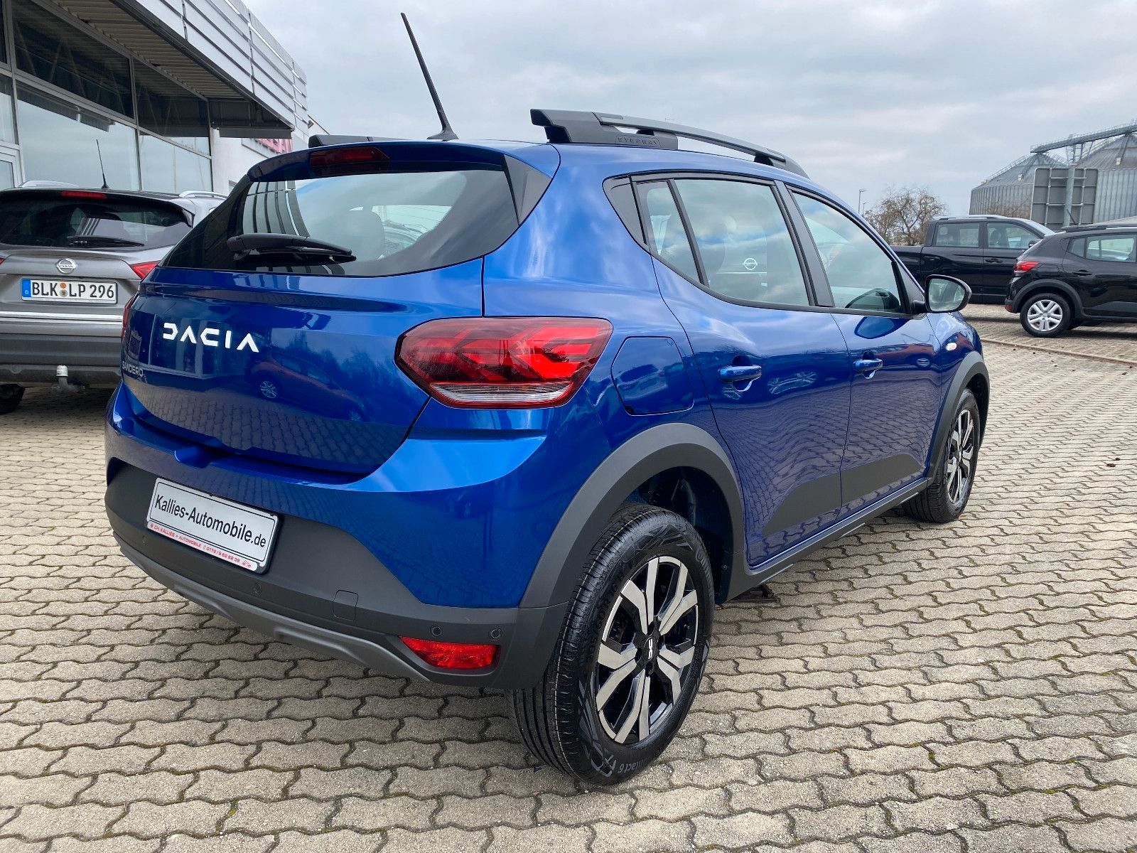 Fahrzeugabbildung Dacia Sandero TCe 90 Stepway Expression SHZ+KAMERA