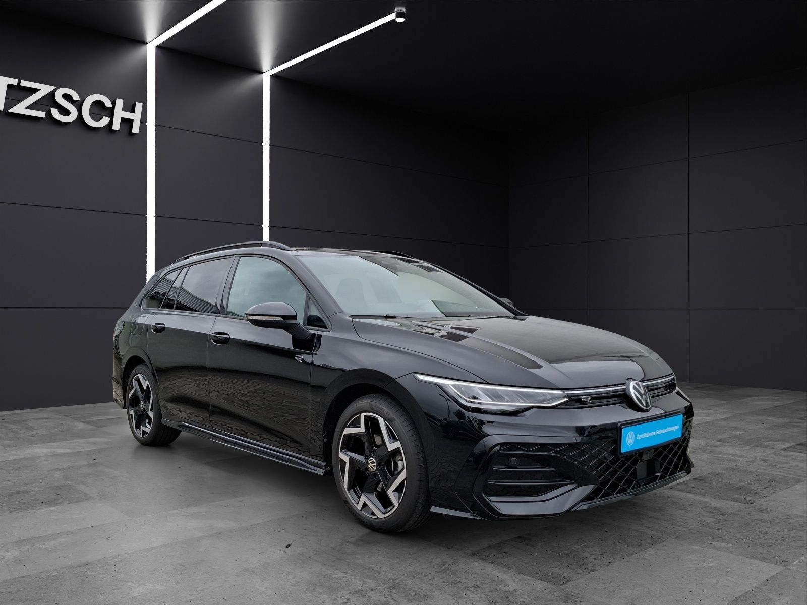 Fahrzeugabbildung Volkswagen Golf VIII Variant eTSI R-Line DSG LED Navi AID A