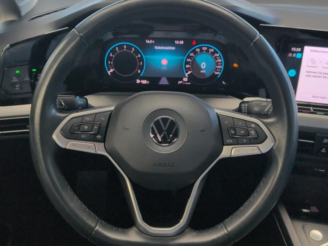 Golf Life 1.5 TSI Klima Navi Einparkhilfe