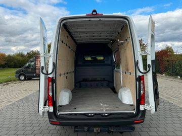 Mercedes Sprinter - 9