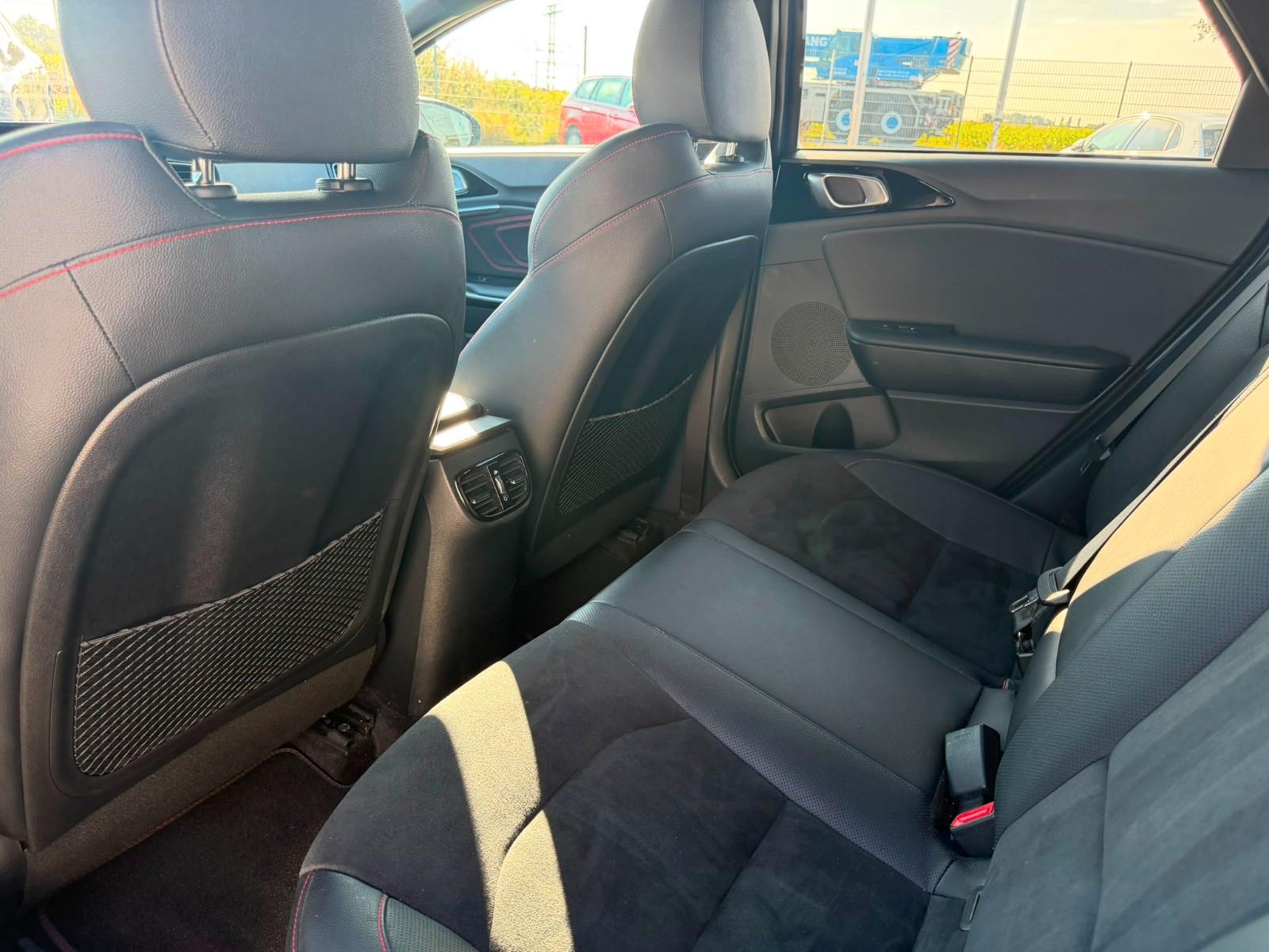 Kia ProCeed GT, Keyless, ACC, Kamera, CarPlay