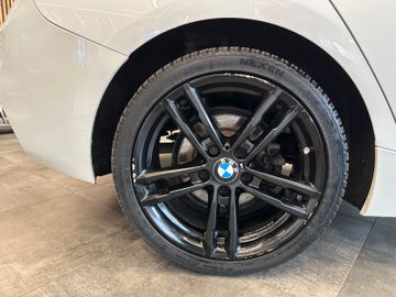 MYAUTOCENTER – Gebraucht- und Jahreswagen mit Werkstattservice in Pfaffenhofen BMW 118 *M-PAKET*SHADOW*LED*VOLLLEDER*TEMPO*KLIMA*