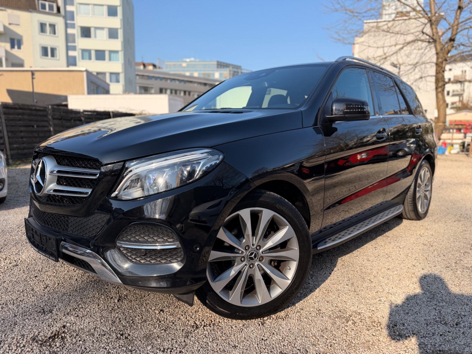 Mercedes-Benz GLE 350d 4Matic*AMG-LINE*NAVI/R-CAM/LUFT/LED*TOP