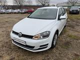 Volkswagen Golf VII 1-Hand Scheckheft Navi AHK SR+WR PDC - Volkswagen Golf: Sr