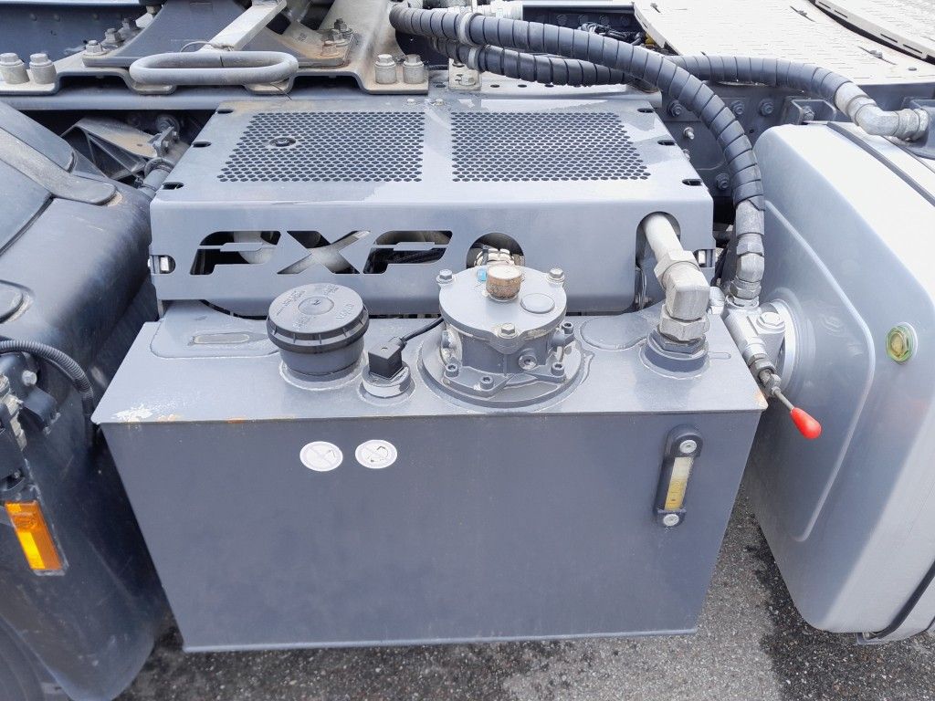 Fahrzeugabbildung DAF FT XFC 530 PXP Kipphydraulik