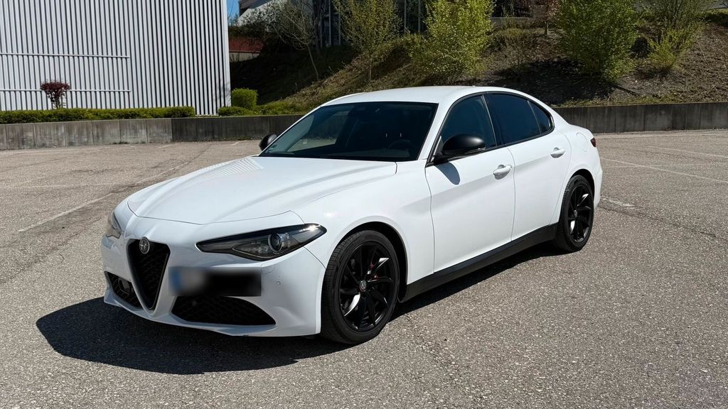 Image of Alfa Romeo Giulia