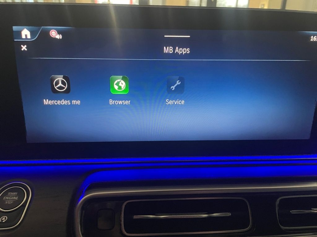 Fahrzeugabbildung Mercedes-Benz V 300 AVG extralang 8 Sitze Standhzg.EASY-PACK