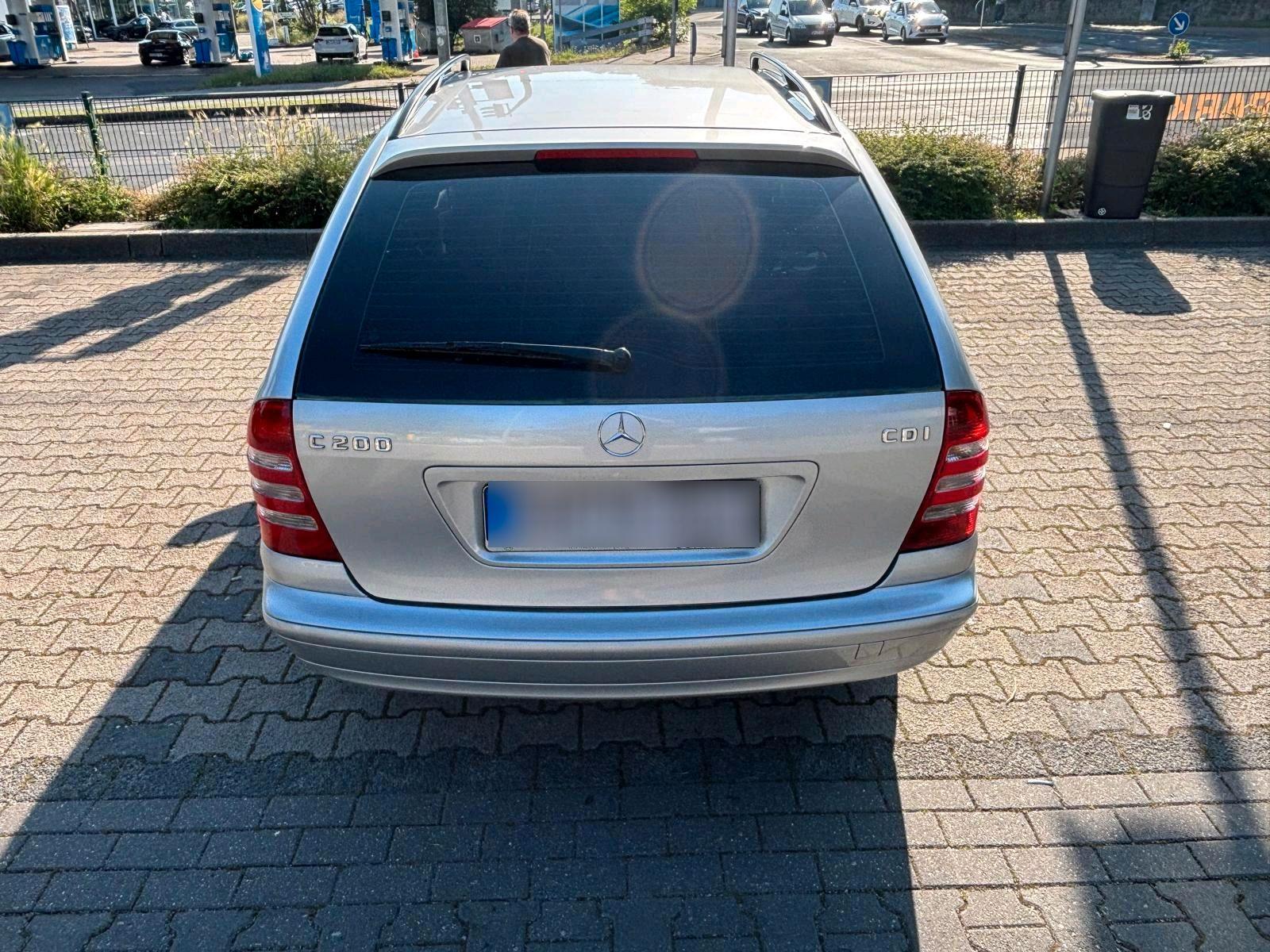 Mercedes-Benz C200 2005 — photo 6