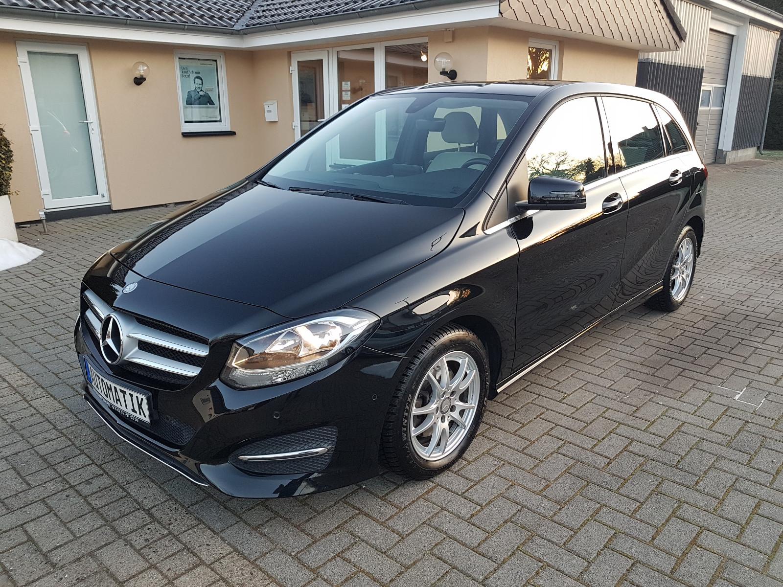 Mercedes-Benz B 180  Style  Automatik  Navi SHZ  LED