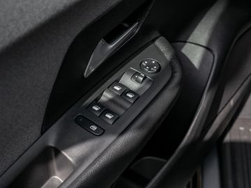 Opel Mokka e Basis Verkehrsschilder-Assistent LED