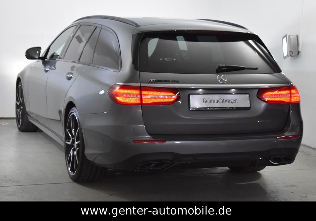 Mercedes-Benz E 43 AMG