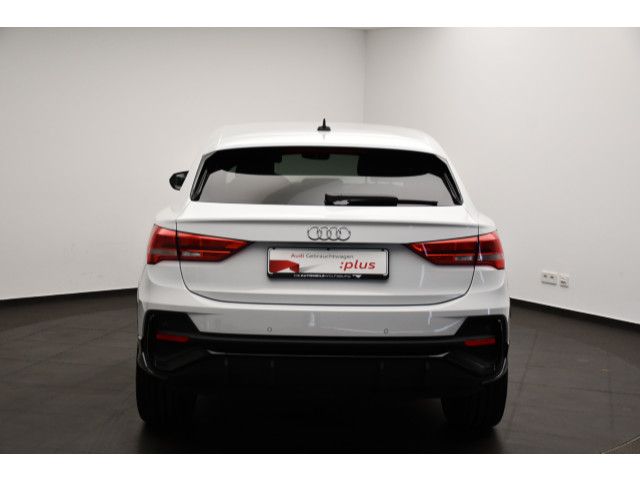 Audi Q3 - Bild 21