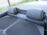BMW gepflegtes Cabrio 120i, weiß, schwarz foliert - BMW 120 von privat