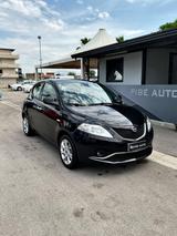 Lancia Ypsilon 1.2 69 CV 5 porte Platinum - Lancia Ypsilon: 1.2