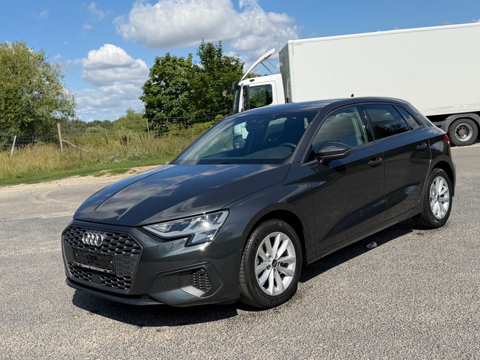 Audi A3 Sportback 35 TDI Attraction Diesel Automatik foto 1