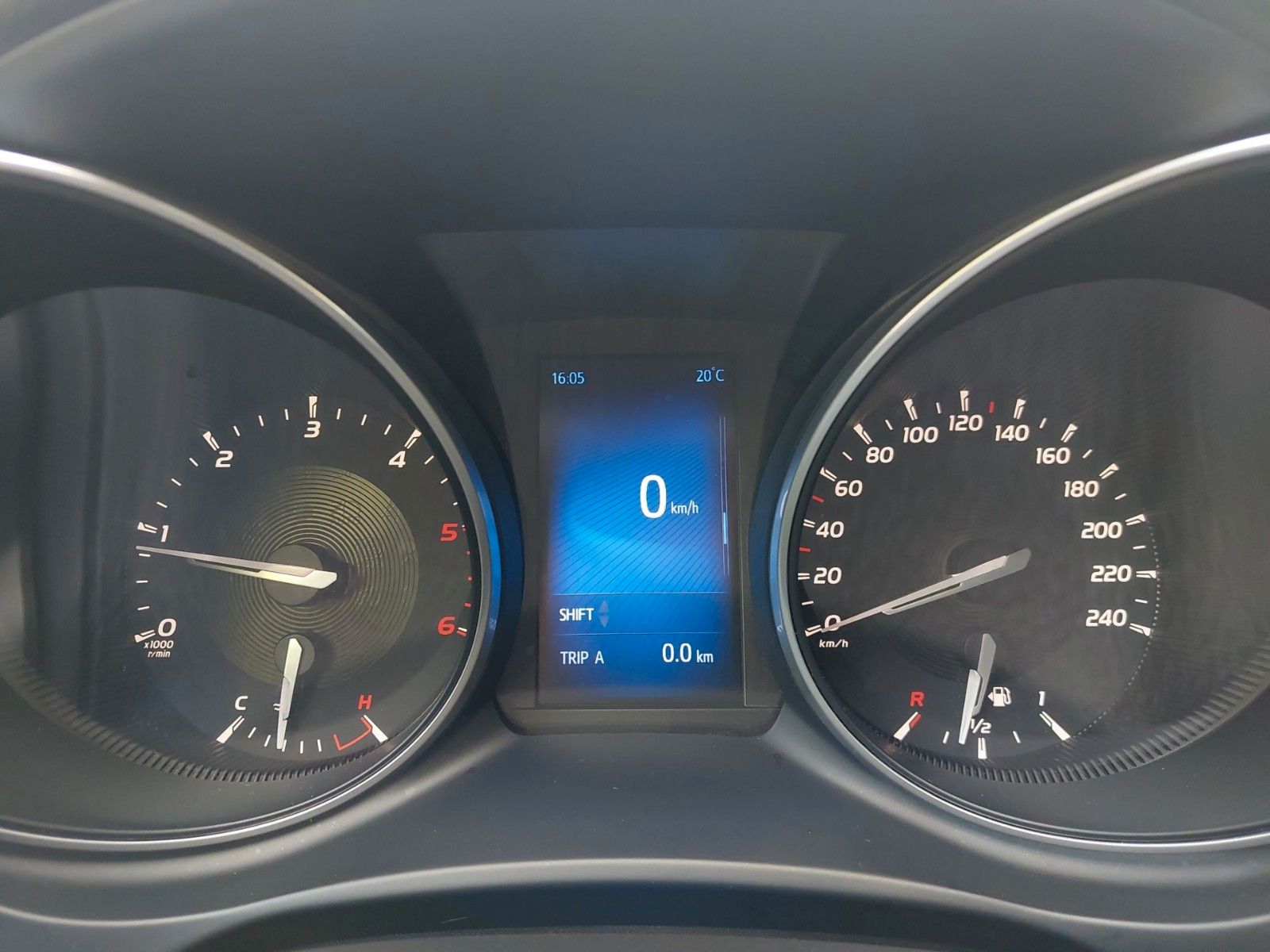 Toyota TOURING SPORTS EDITION-S AHK SHZ KLIMA LED TEMPO – Bild 12