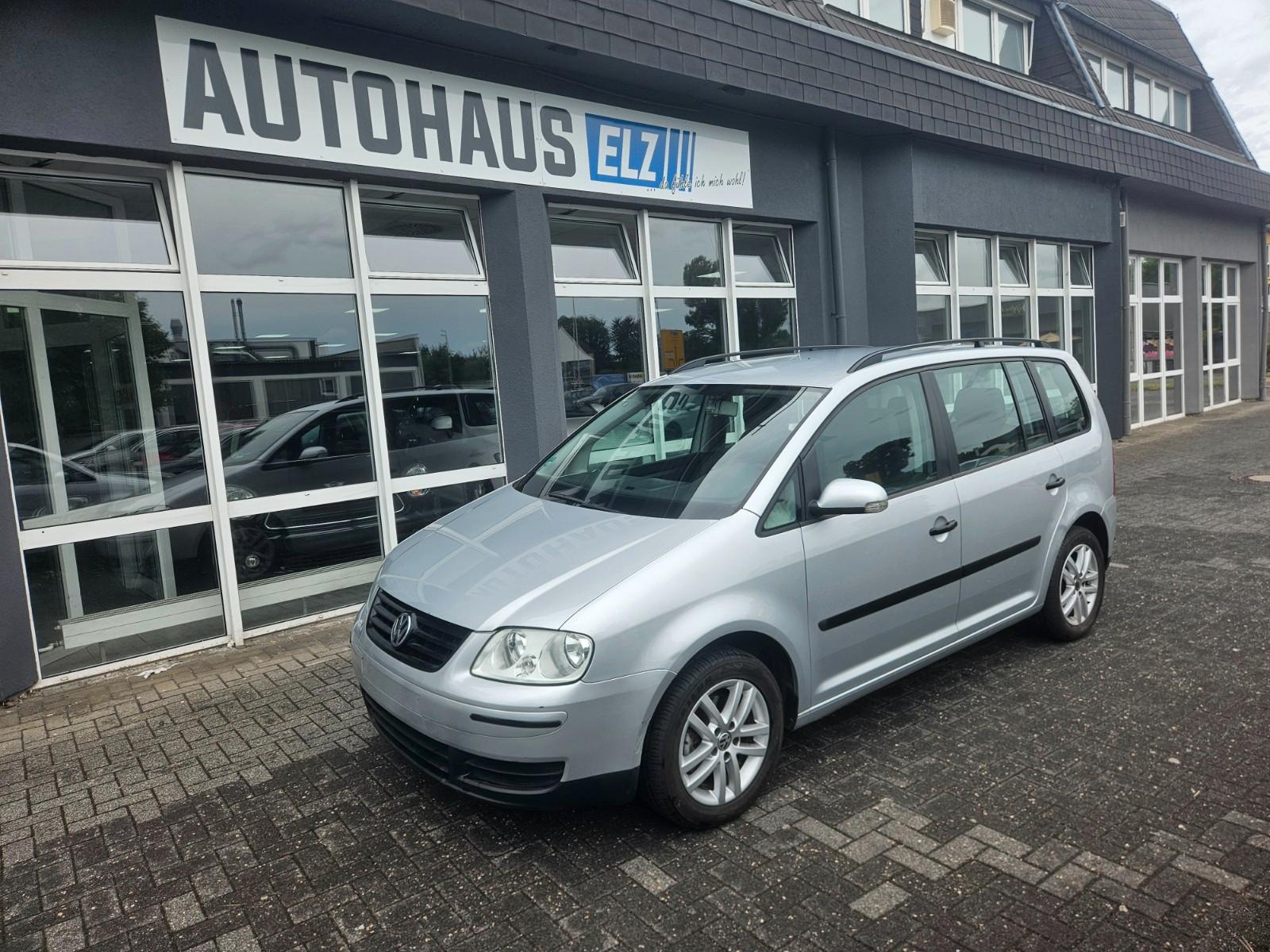 Volkswagen Touran 1.6 FSI Trendline /TÜV NEU/ 7 Sitze