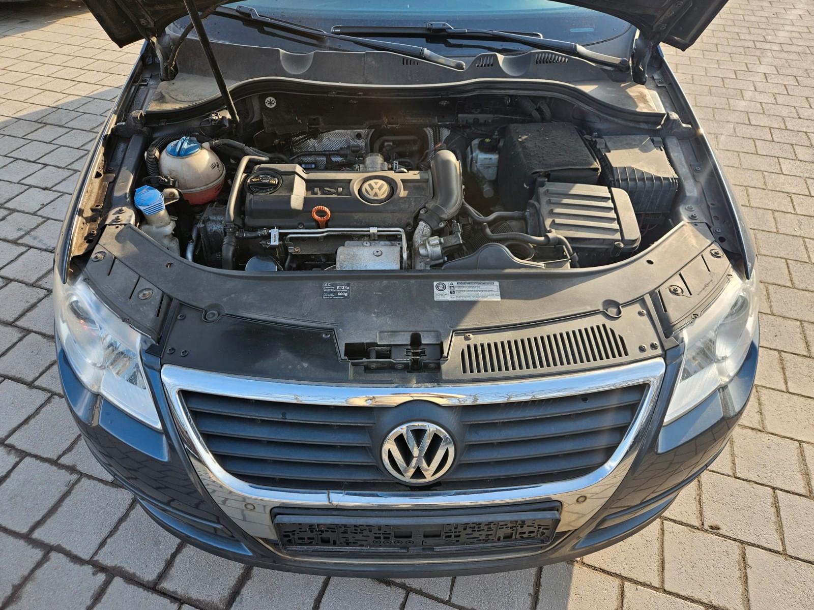 Volkswagen Passat 2009 — photo 17