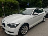 BMW 116i - Automatik in einwandfreien Zustand - BMW 116 in München