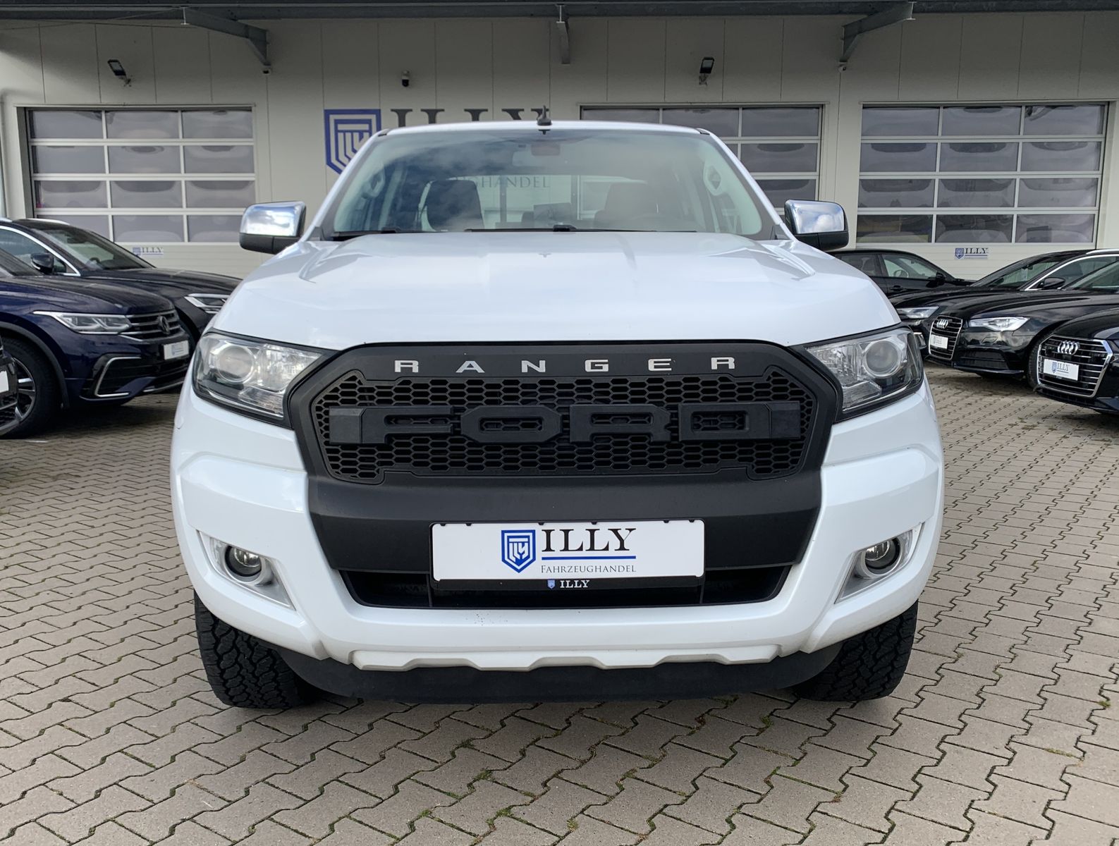 Fahrzeugabbildung Ford Ranger 2.2 TDCi*XLT*Doppelkabine*4x4*AHK*Navi*