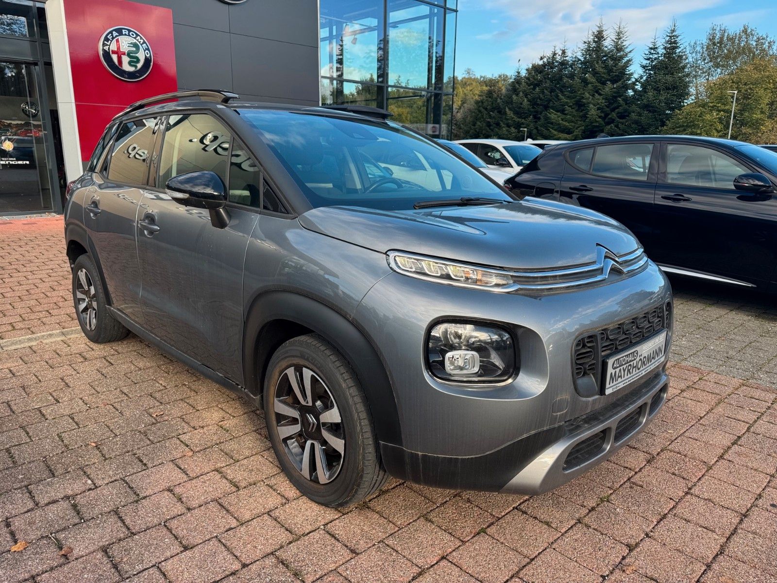 Fahrzeugabbildung Citroën C3 Aircross Shine Navigation Sitzheizung Tempoma