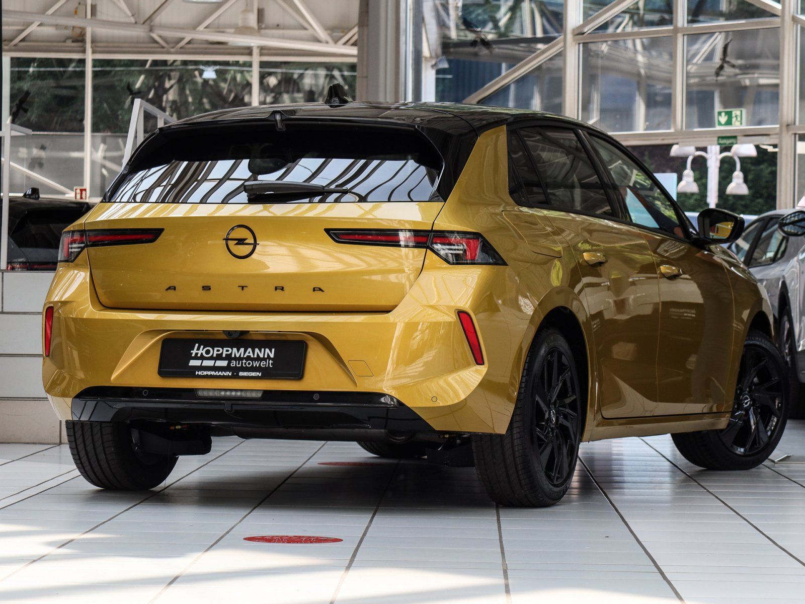 Opel Astra - Bild 2
