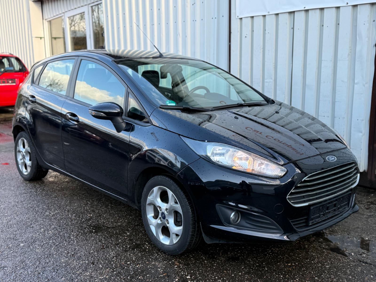 Ford Fiesta Sync Edition *Zahnriemen neu*