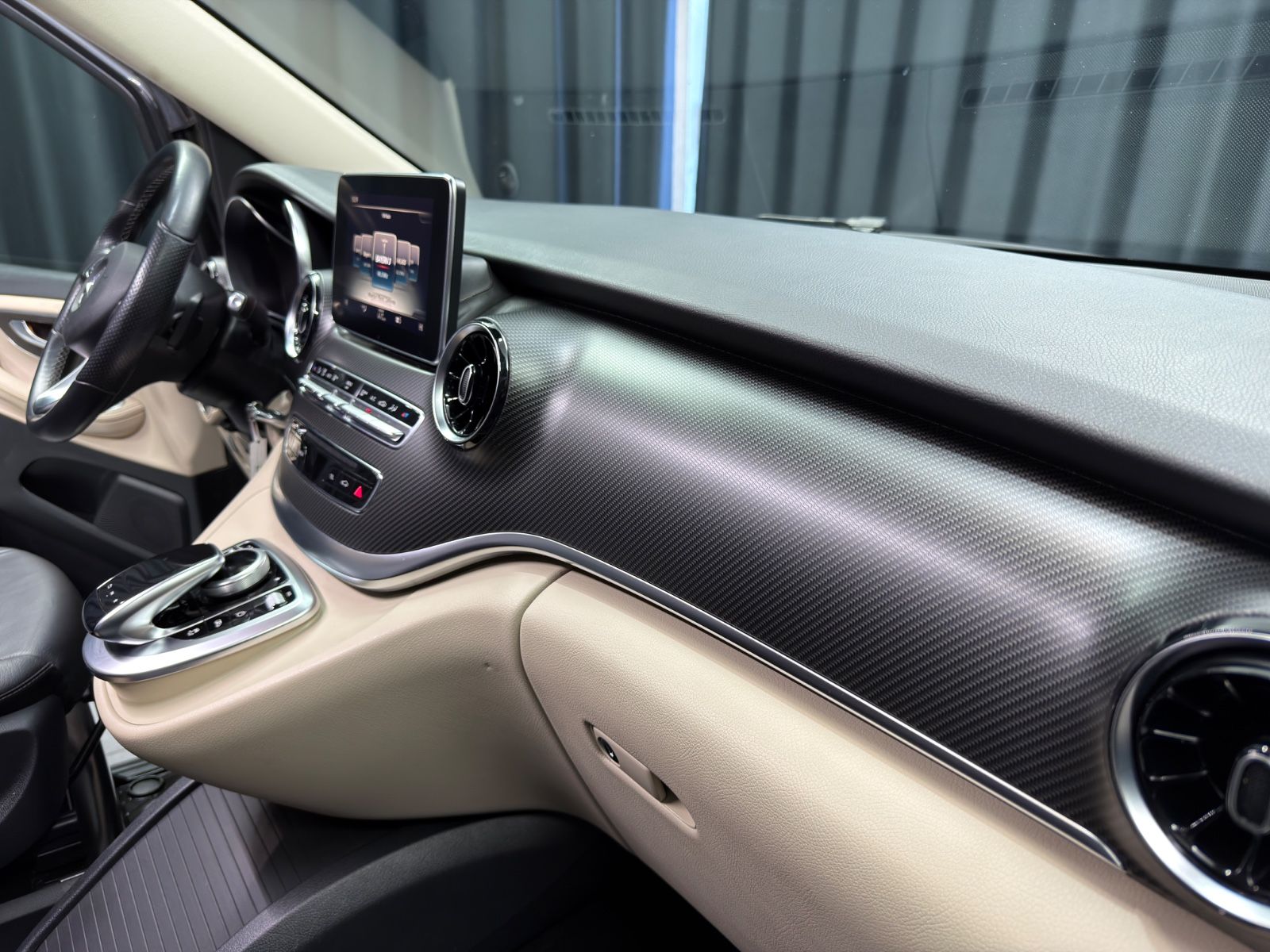 Fahrzeugabbildung Mercedes-Benz V300d 4MATIC Marco Polo|LANG|AMG|LEDER|KÜCHE|
