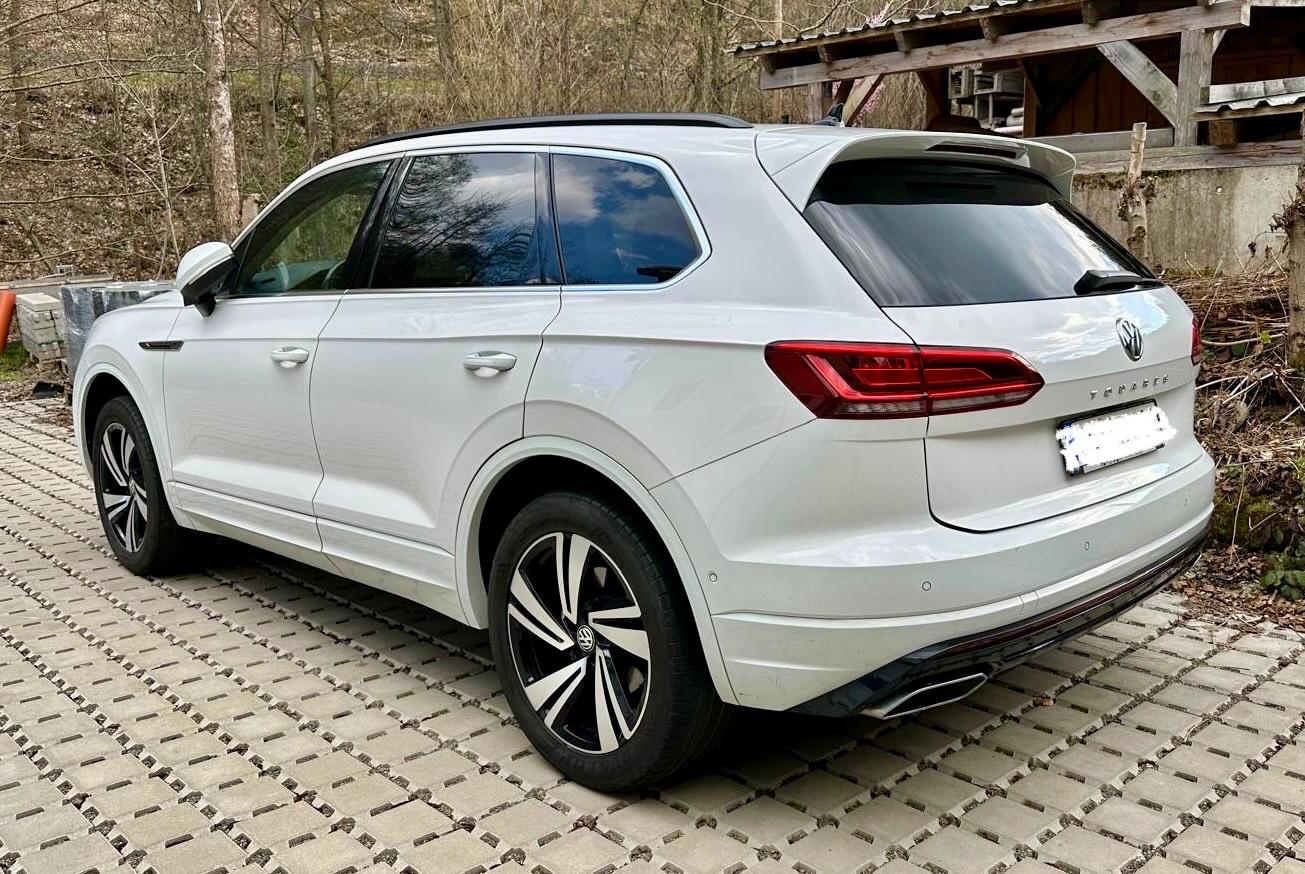 Volkswagen Touareg 3.0 V6 TDi, R-Line 4Motion, Leder, LED