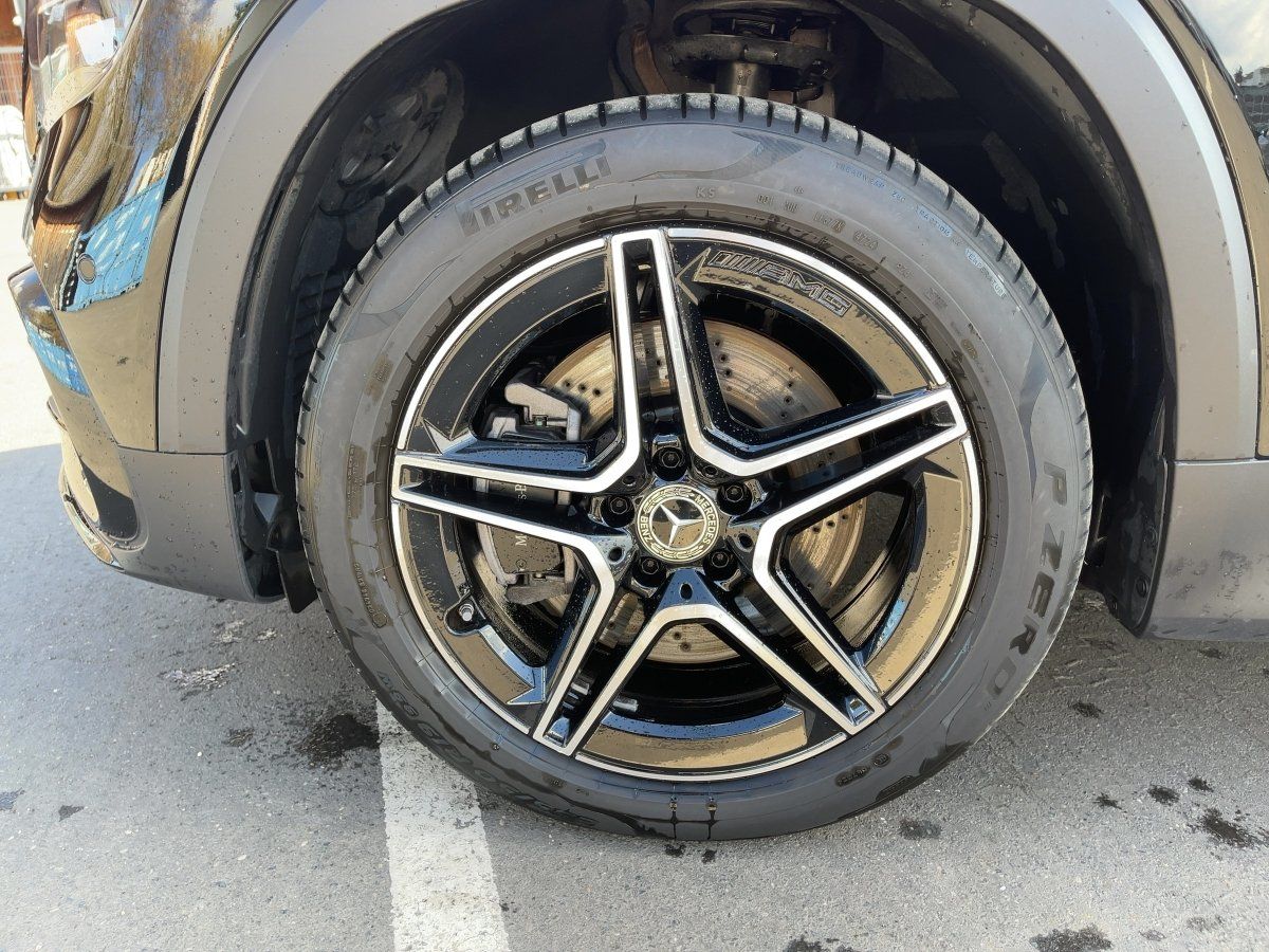 Fahrzeugabbildung Mercedes-Benz GLB 250 4M AMG/Night/Kamera/AHK