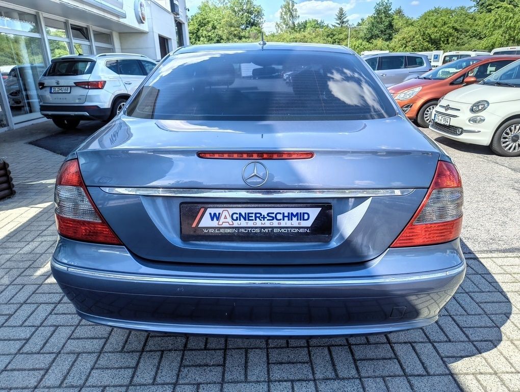 Fahrzeugabbildung Mercedes-Benz E 280 Elegance 280