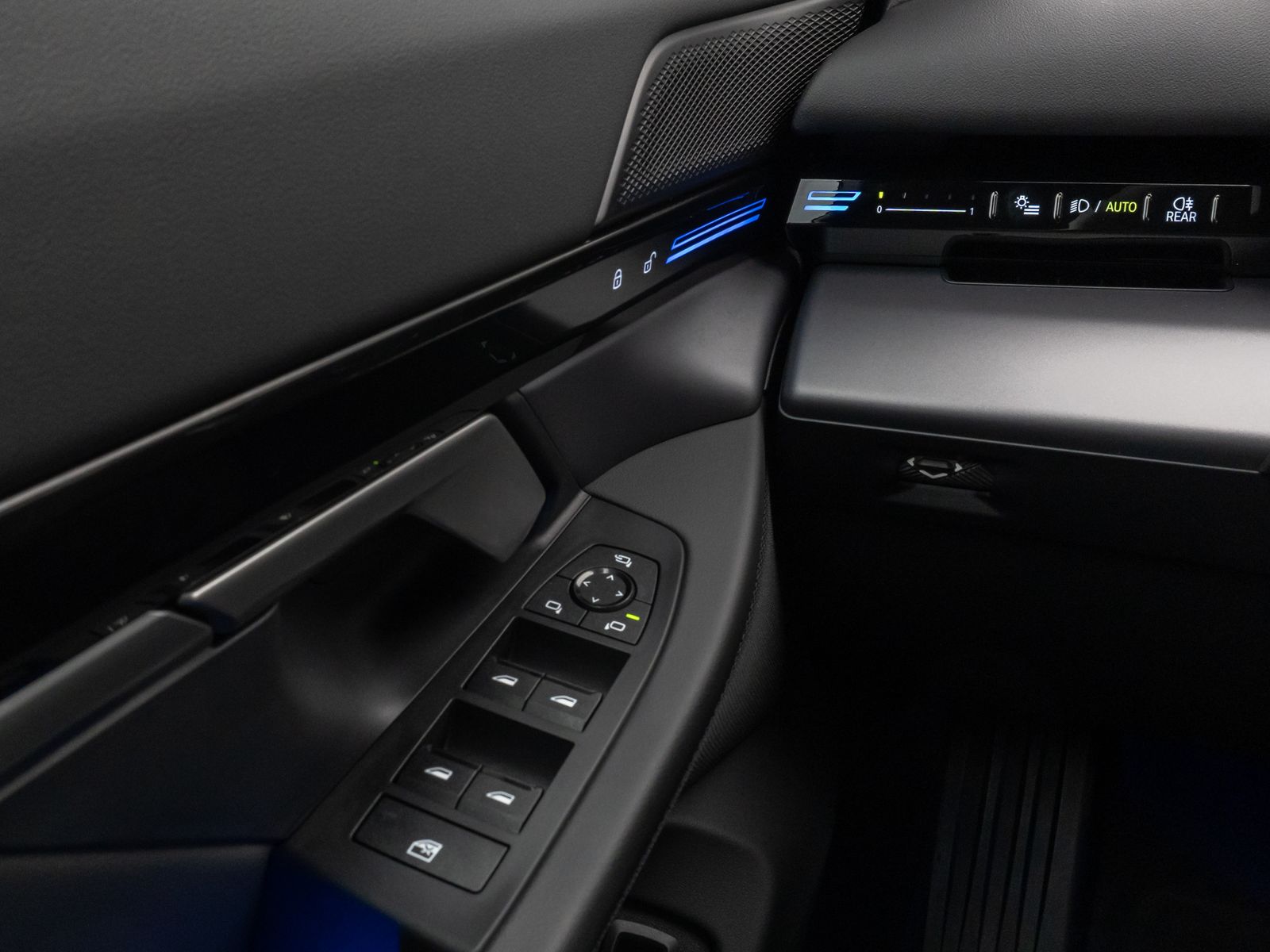 Fahrzeugabbildung BMW 520d Kamera DAB H/K Leder AdaptivLED Alarm Sport