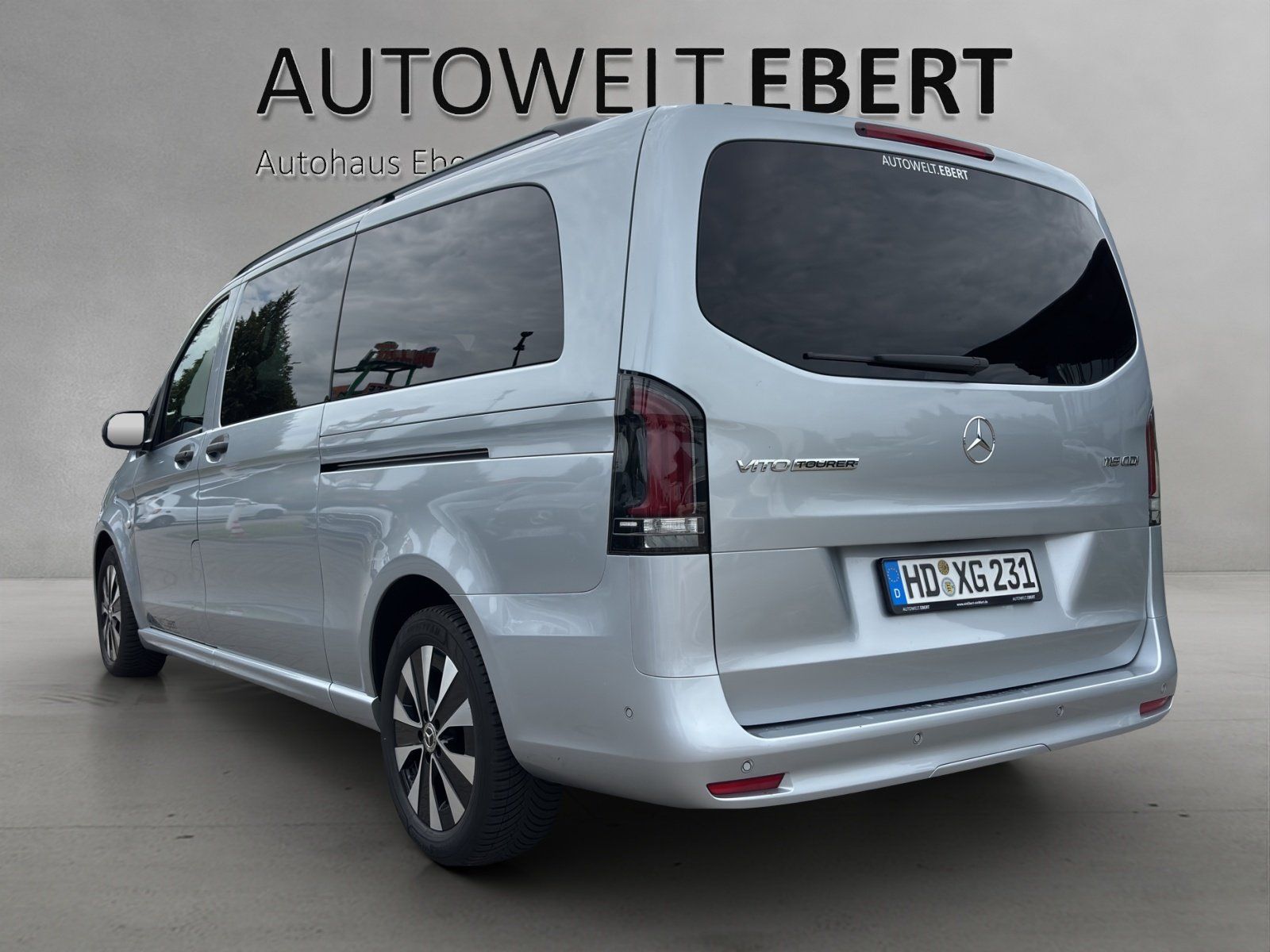 Fahrzeugabbildung Mercedes-Benz Vito 119 CDI Tourer PRO Extralang