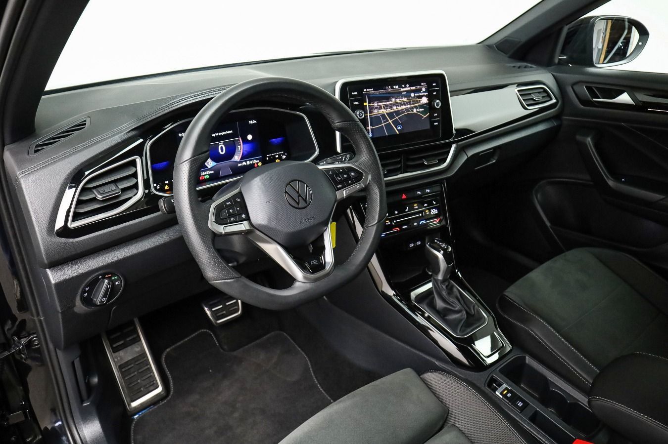 Volkswagen T-Roc - Bild 12