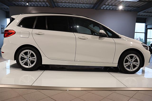2er Gran Tourer 218i Advantage NAVI PDC TEMPOMAT