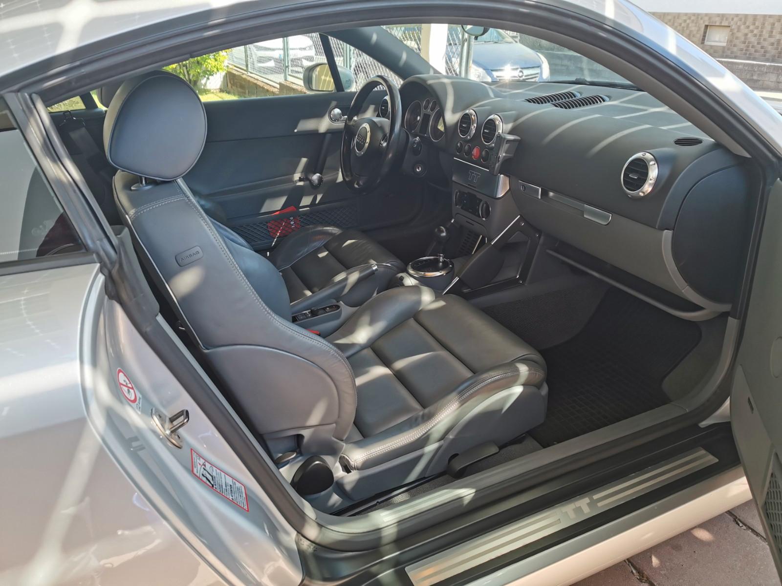 Audi TT Coupe 1.8T 132 kW tiptronic -Autogas