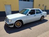 Mercedes-Benz 200 E W124, weiß, Limousine, TOP! - Mercedes-Benz 200: W124
