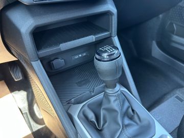 Bild 11 Dacia Duster TCe 130 Journey