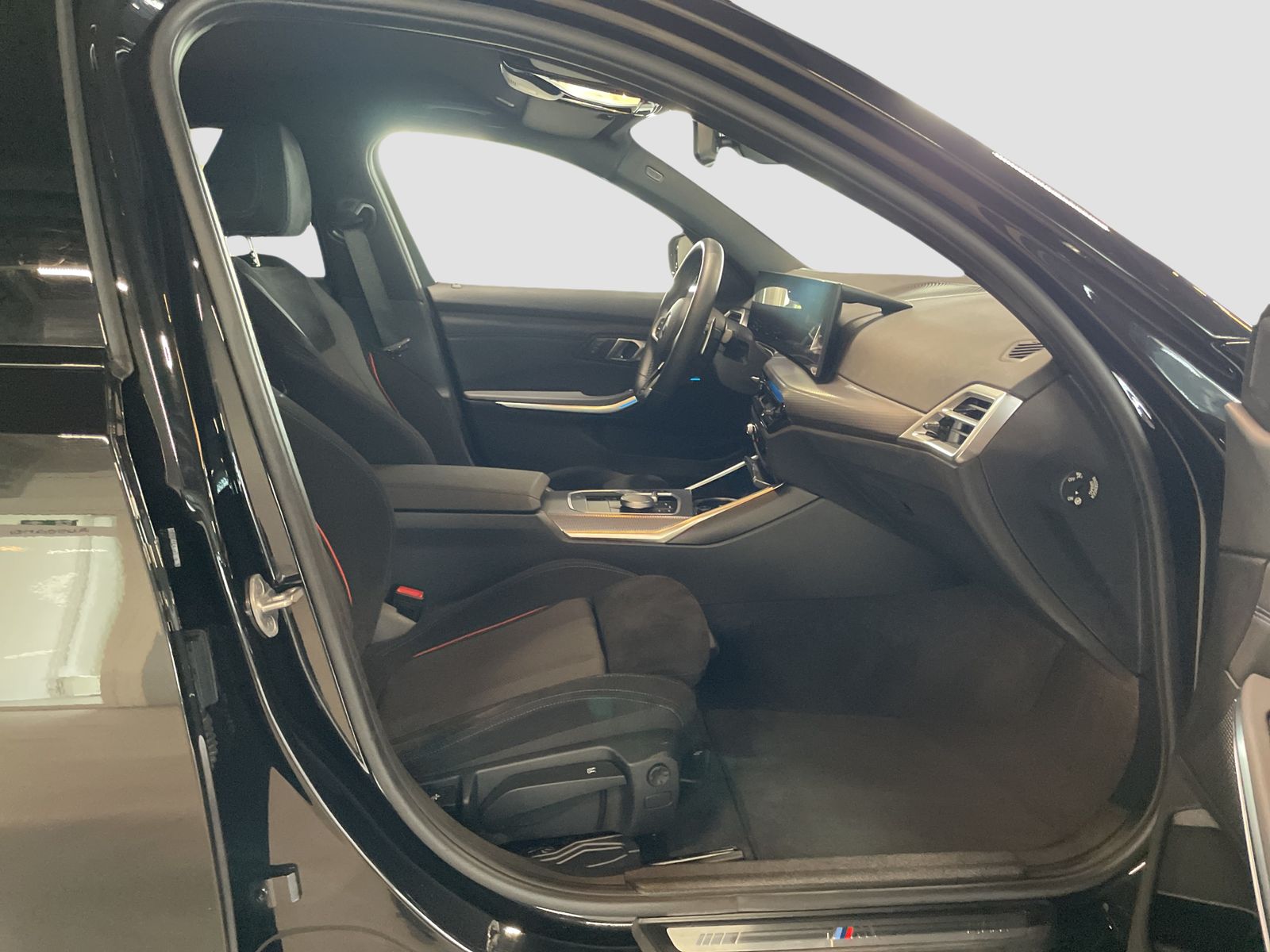 BMW 320 - Bild 11