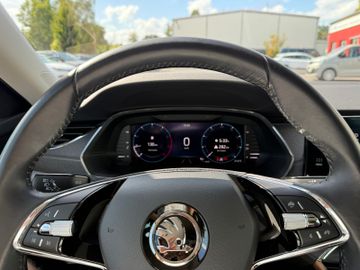 Skoda Octavia Combi Style+AHK+LED+VirtualC+Navi++
