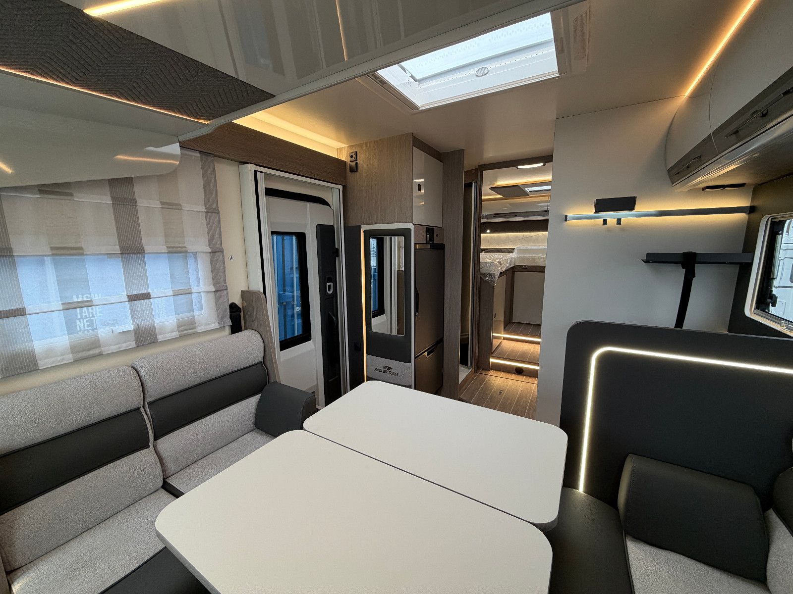 Fahrzeugabbildung Roller Team Zefiro 287 Integral - Modell 2027