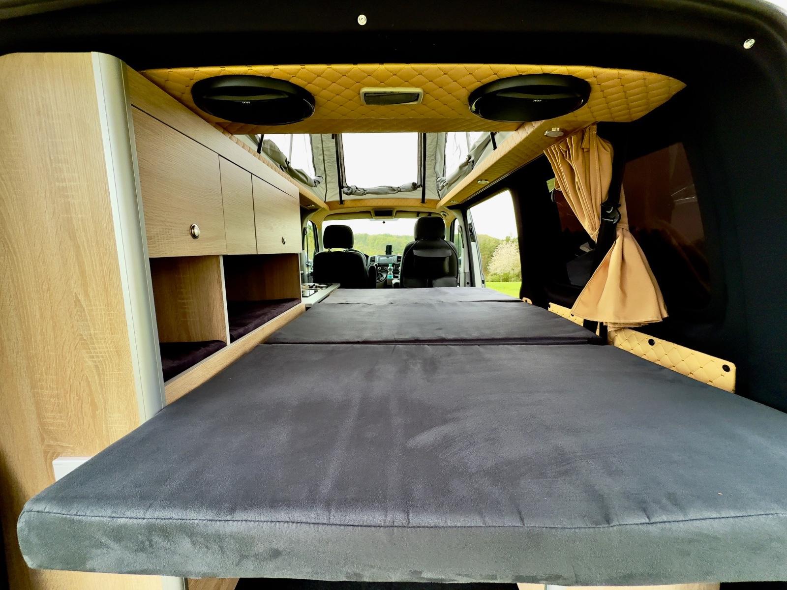 Volkswagen VW T5 Camper, Aufstelldach, Standheizung, AHK