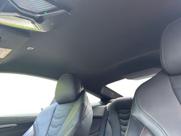 BMW M850 - 11