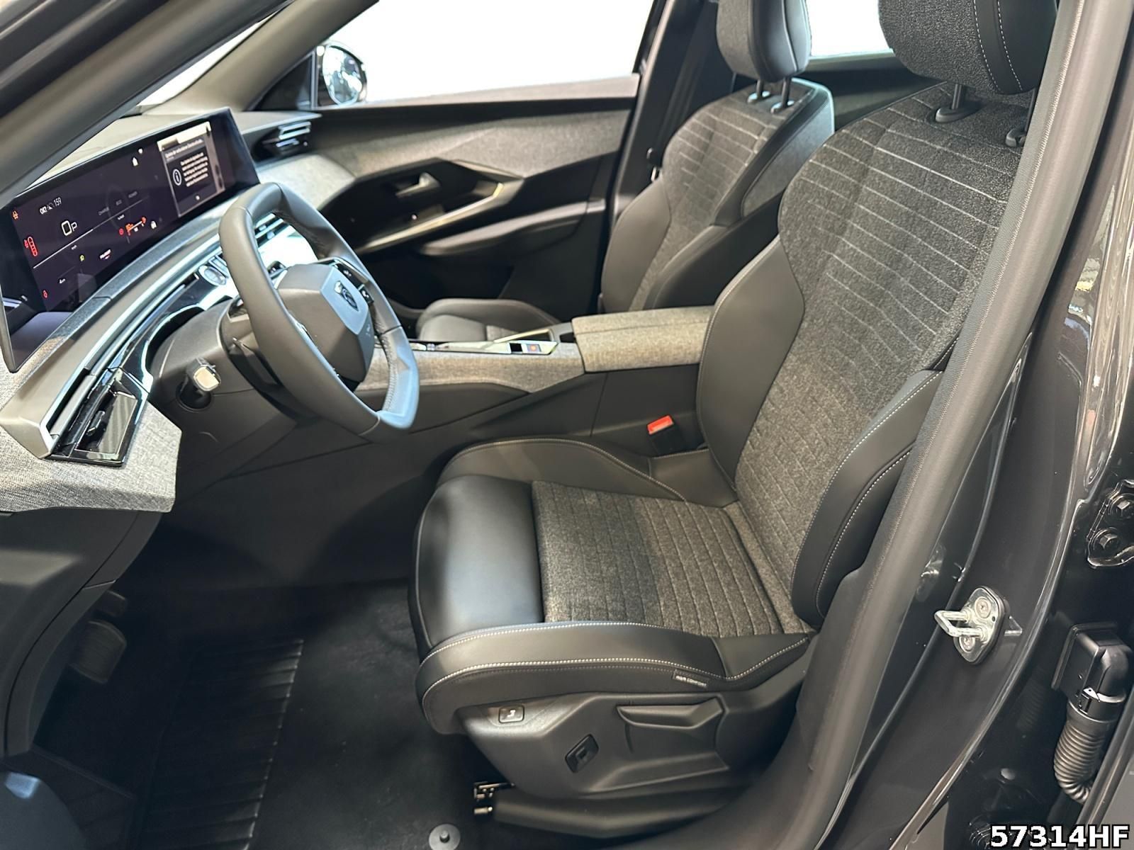 Fahrzeugabbildung Peugeot 5008 Allure Business HYBRID 145 e-DSC6