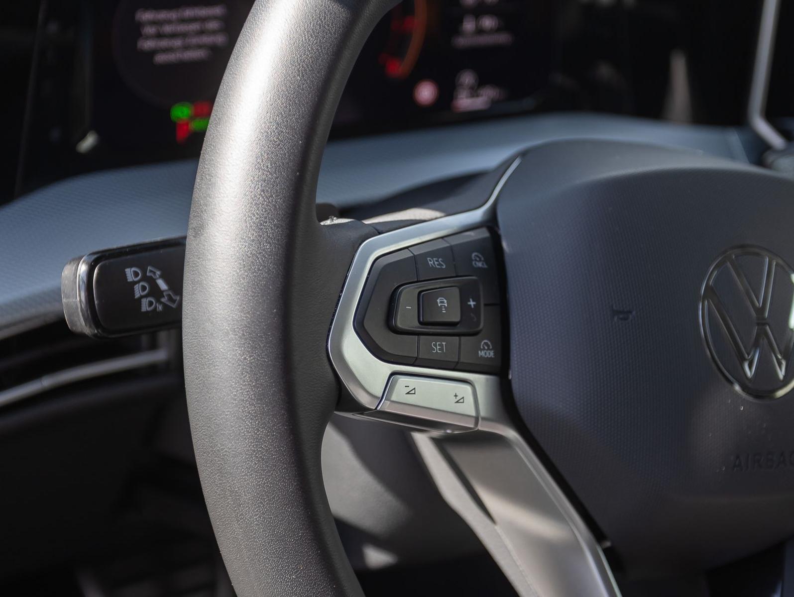 Volkswagen Golf VIII Goal 1.5 eTSI DSG Navi LED ACC EPH AHK, миниатюра 22