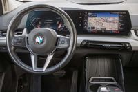 BMW 220 Active Tourer - Vorschau Bild 13